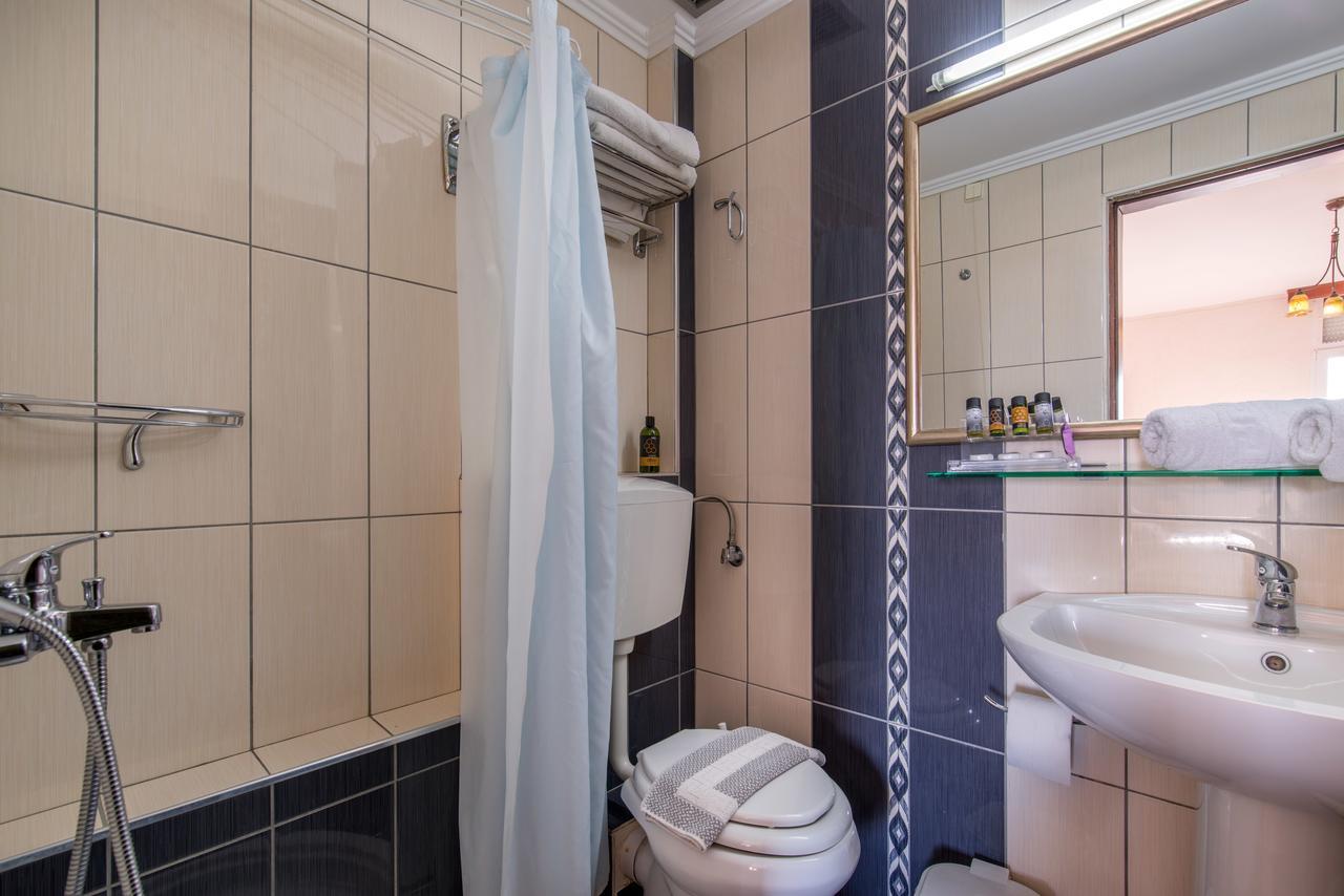 Jolly Hotel Igoumenitsa Ngoại thất bức ảnh
